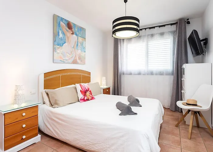 Sea View Paraiso Ii By Sunkeyrents Апартаменти