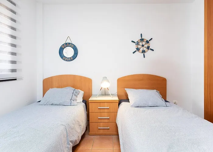 Апартаменти Sea View Paraiso Ii By Sunkeyrents